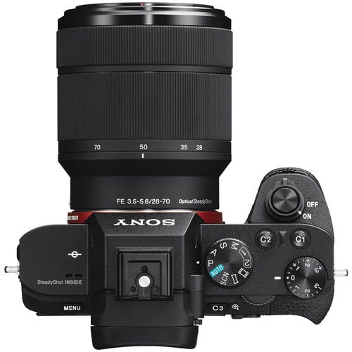 Sony Alpha A7 II + FE 28-70mm f:3.5-5.6 OSS-4