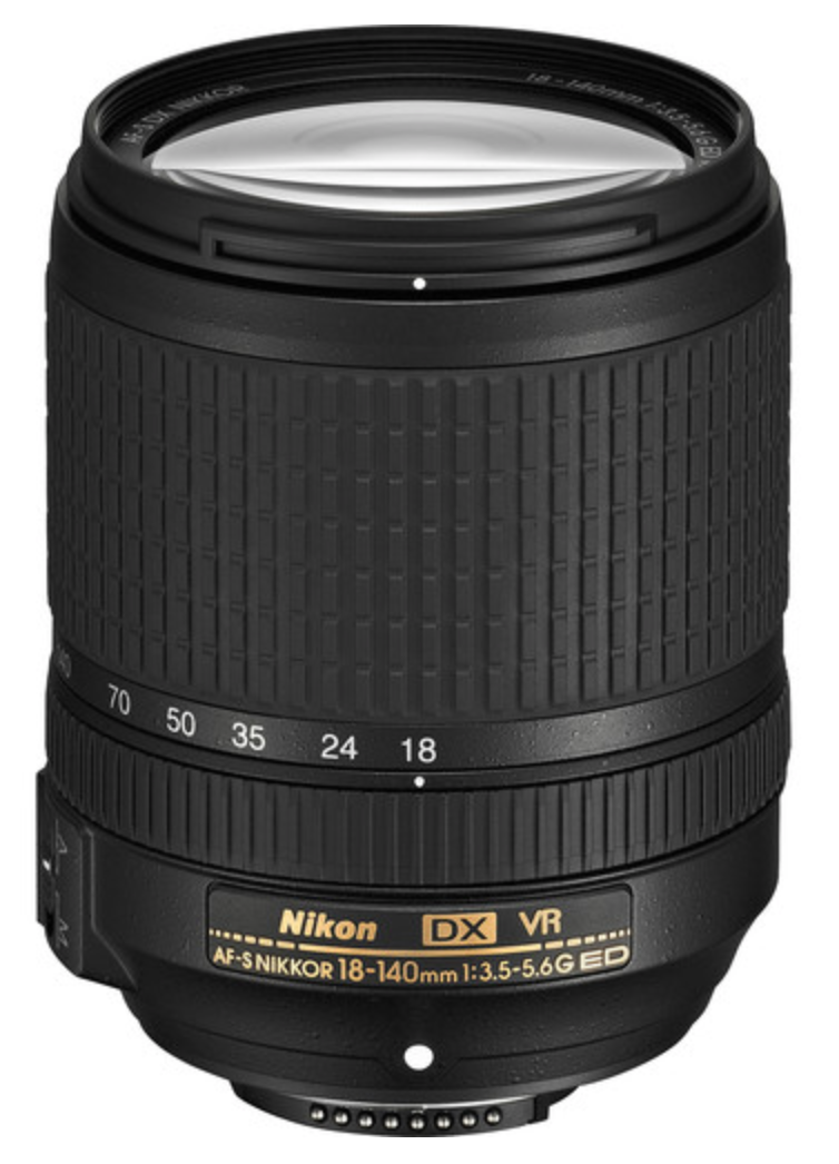Nikon D7500 + AF-S DX Nikkor 18-140mm f 3,5-5,6G ED VR-4